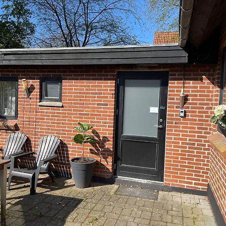 5 Minute Walk To Lego House - Perfect Location - Studio Room With Private Entrance - Garden On Site Billund Exterior foto